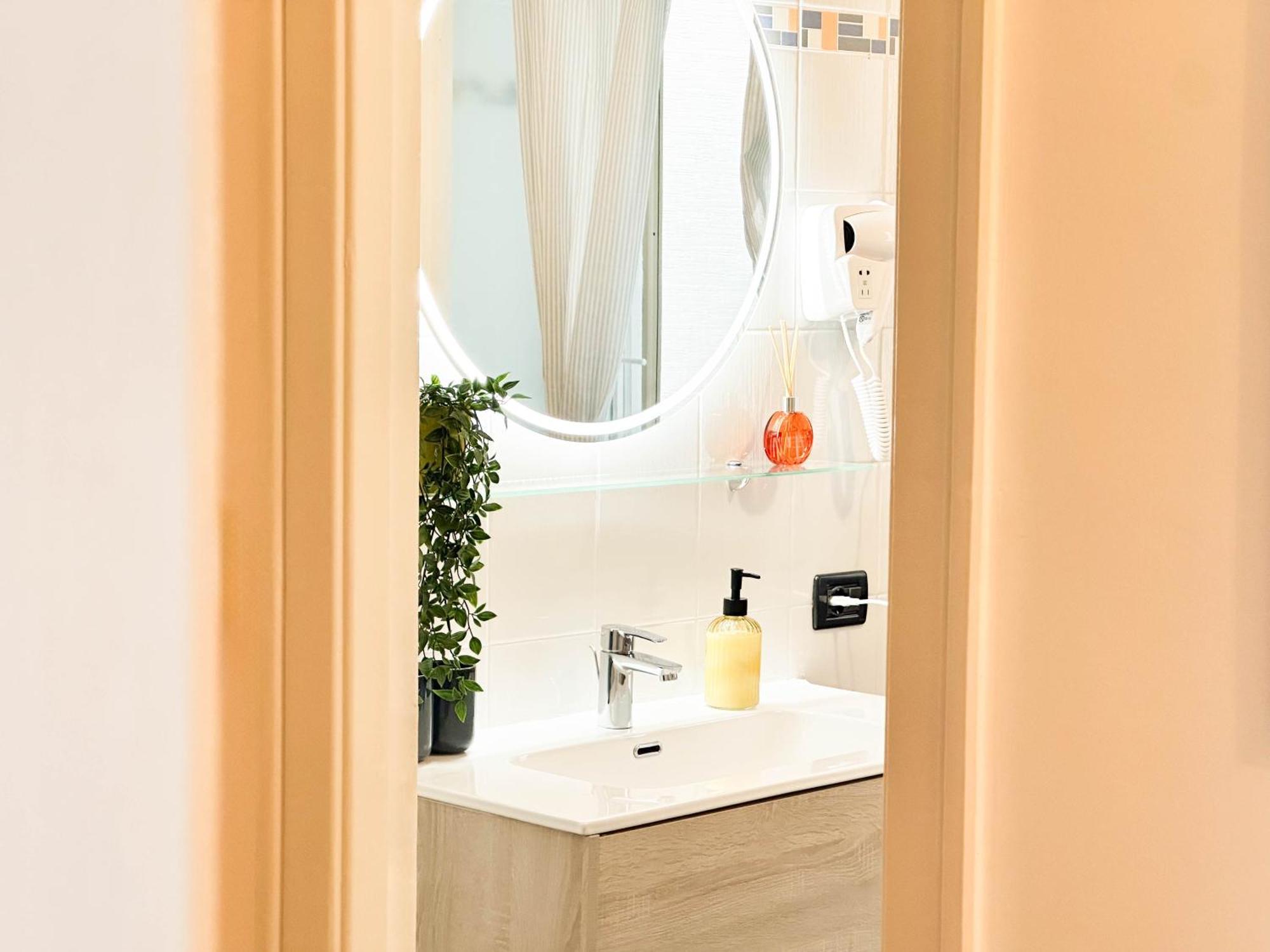 Gemma - Vatican Metro Xl Apartment - 4 Rooms- 13Pax โรม ภายนอก รูปภาพ